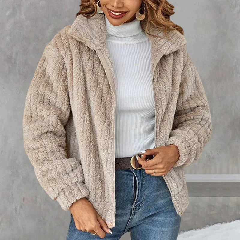 Kuschelige & Stylishe Damen Fleecejacke