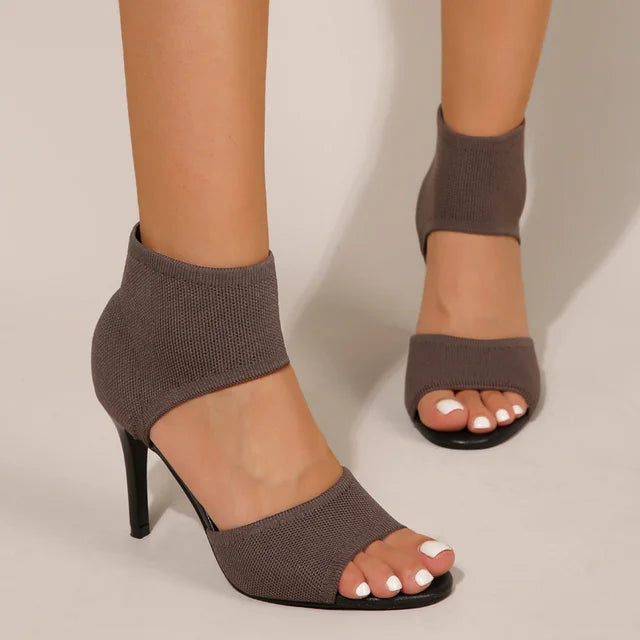 Elegante Damenschuhe mit stilvollen Absätzen