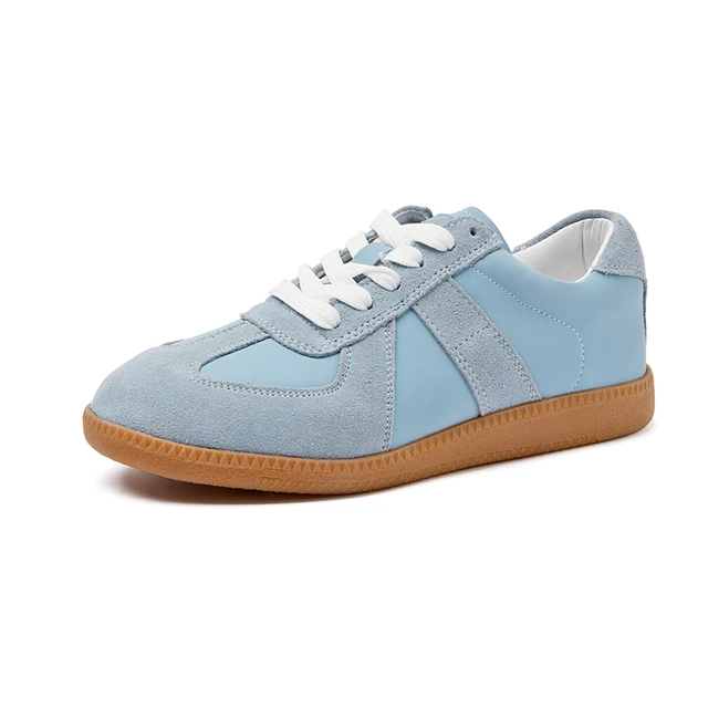 Turnschuhe aus echtem Leder