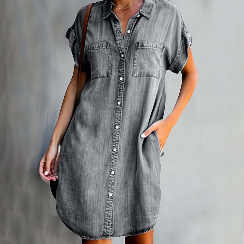 Stilvolles Damen-Hemdkleid mit Knopfleiste