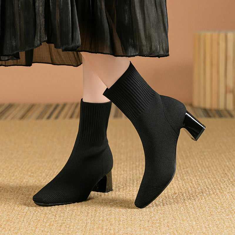 Damen-Stiefeletten mit Thermo-Komfort für warme Füße und rutschfester Sohle