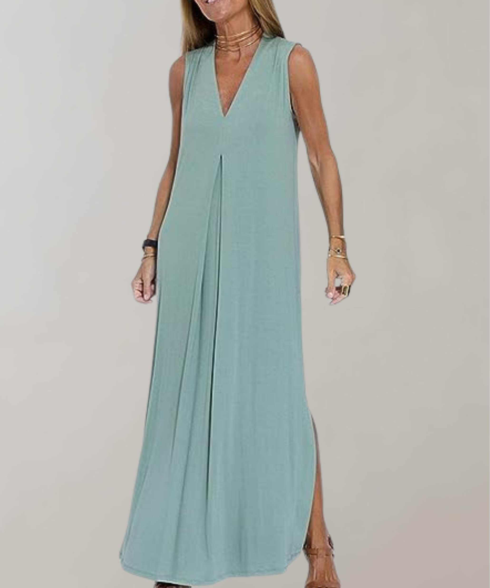Schlankmachendes Kleid mit V-Ausschnitt
