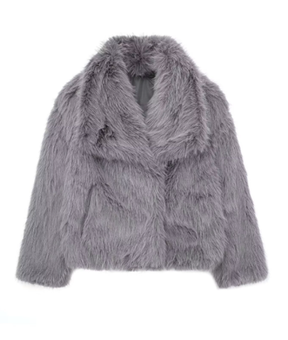 Stilvolle und warme Pelzjacke für jeden Anlass
