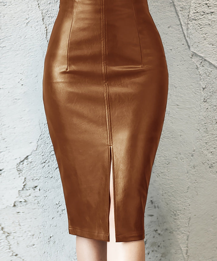 Stylischer geteilte und hochtaillierte Lederrock für einen angesagten Look